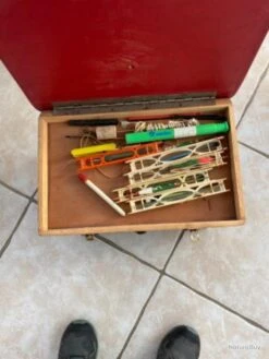 Lot Accessoires De Pêche Environ 12 Kilos -Pêche des carnassiers Magasin 00003 Lot accessoires de peche environ 12 kilos