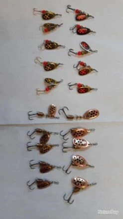 Mepps 20 Cuillères Truites Et Perches -Pêche des carnassiers Magasin 00004 20 cuilleres truites et perches