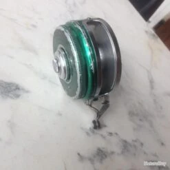 Moulinet Mouche ABEILLE LA SOIE PARIS.(baisse De Prix). -Pêche des carnassiers Magasin 00004 Moulinet mouche ABEILLE LA SOIE PARIS