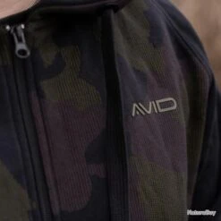 Avid Carp Distortion Onesie XXL 16 Avid Carp Distortion Onesie XXL -Pêche des carnassiers Magasin 00005 Distortion Onesie XXL