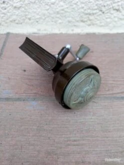 MOULINET COLLECTOR TRES RARE . LUXOR RELAX CAPOTE EN PARFAIT ETAT DE FONCTIONNEMENT . -Pêche des carnassiers Magasin 00005 MOULINET COLLECTOR TRES RARE . LUXOR RELAX CAPOTE EN PARFAIT ETAT DE FONCTIONNEMENT