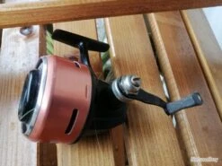 Abu Garcia Moulinet à Tambour Fixe Capoté ABU 503 Parfait état -Pêche des carnassiers Magasin 00008 Moulinet a tambour fixe capote ABU 503 parfait etat