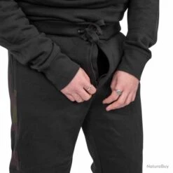 Avid Carp Distortion Onesie XXL 21 Avid Carp Distortion Onesie XXL -Pêche des carnassiers Magasin 00010 Distortion Onesie XXL